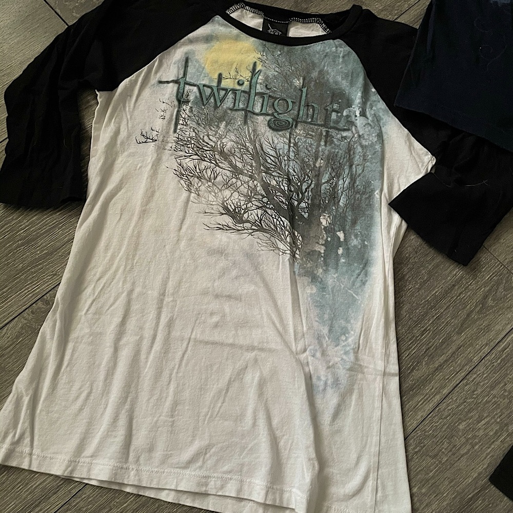 Rare Twilight baseball tee. Lightly worn